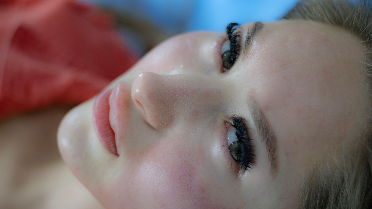 レーザーフェイシャルのダウンタイムはどのくらいかかるの？